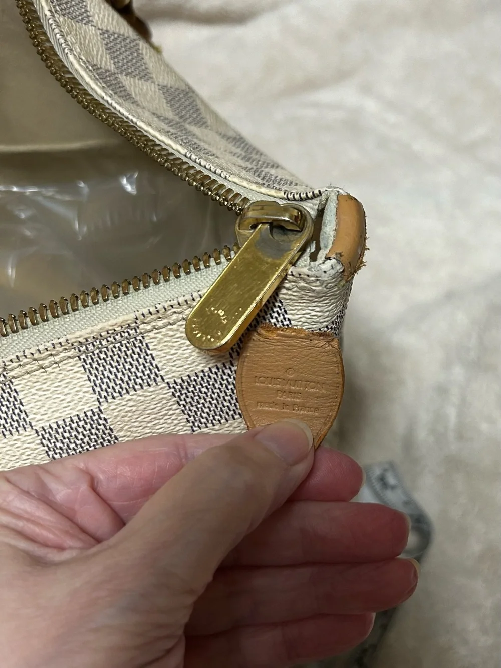 Louis Vuitton Saleya Damier Azur MM Tote - Picture 16 of 16